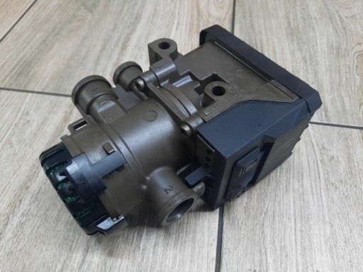ZAWÓR MODULATOR EBS RENAULT DXI VOLVO FH FM