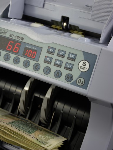 Счетчик банкнот польского бренда SELECTIC XC-155W