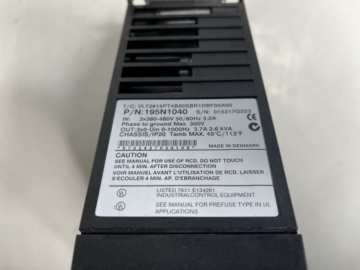Инверторный преобразователь DANFOSS VLT2800
