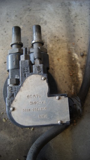 ДАТЧИК ТОПЛИВА ДЫМА MAN TGX TGS TGA 81272036020