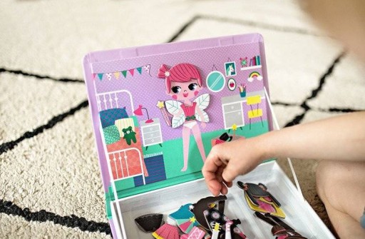 JANOD MAGNETIBOOK КОСТЮМЫ ДЕВУШКА Пазл