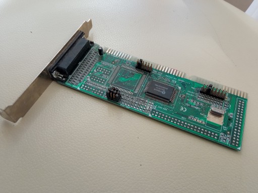 Контроллер Winbond W837871F