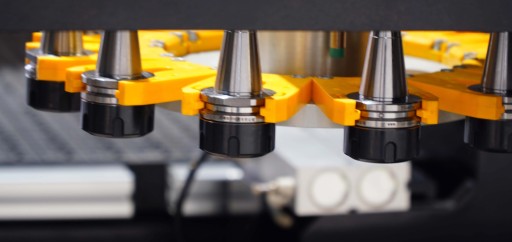 CENTRUM OBRÓBCZE FREZARKA CNC PLOTER NESTING 2100X3100 ZAŁADUNEK/ROZŁADUNEK
