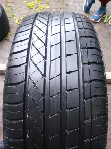 Новая шина Goodyear Excellence 225/55 R17