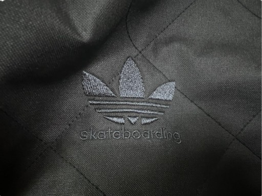 МУЖСКАЯ КУРТКА ДЛЯ СКЕЙБОРДИНГА ADIDAS SPITFIRE S