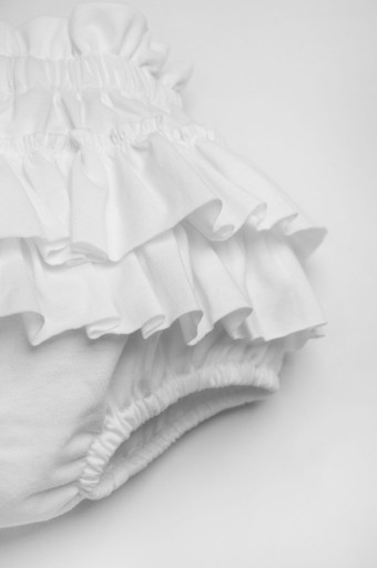 Хлопковые трусики-памперсы BLOOMERS с рюшами для девочек 68-74 лет.