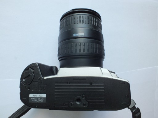Minolta Dynax 505 si + Sigma 28-105 мм 1:3,8-5,6