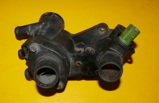 КОРПУС ТЕРМОСТАТА, ВОДЯНАЯ РОЗЕТКА VW GOLF IV 1.6 16V