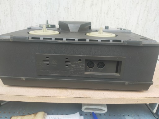 Катушечный магнитофон ZK 120t