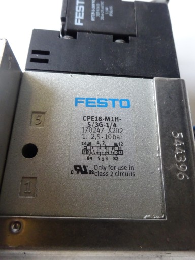 КЛАПАННЫЙ ОСТРОВ FESTO CPE18-M1H-5/3G-1/4