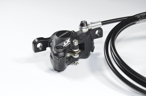 Суппорт SHIMANO XT BR M785 для гидравлического тормоза, кабель SM BH90 168 см.
