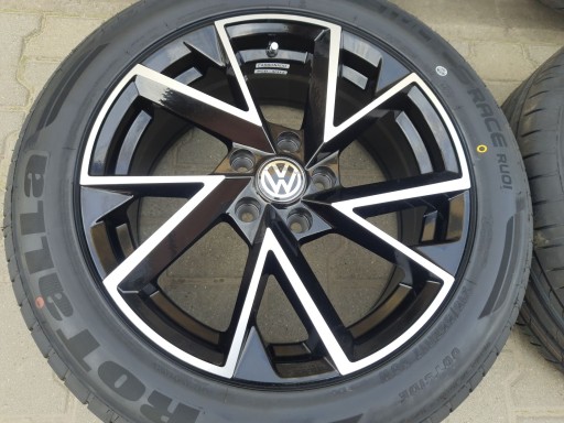 VW PASSAT B8 ЛЕТНИЕ КОЛЕСА 215/55R17 НОВЫЕ