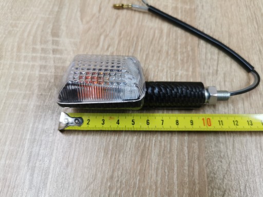 Kierunkowskazy mini carbon białe 4szt +klosz 23W
