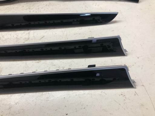 ДЕКОР ДЕКОРАТИВНЫЕ ПОЛОСКИ PIANO ЧЕРНЫЕ 1LQ S-LINE A4 B8