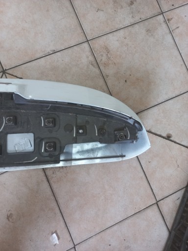 RENAULT CLIO IV СПОЙЛЕР ЗАДНИЙ КАПОТ 960303795R