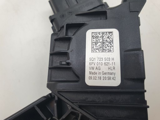 ПОТЕНЦИОМЕТР ПЕДАЛИ ГАЗА VW SEAT SKODA 5Q1723503H