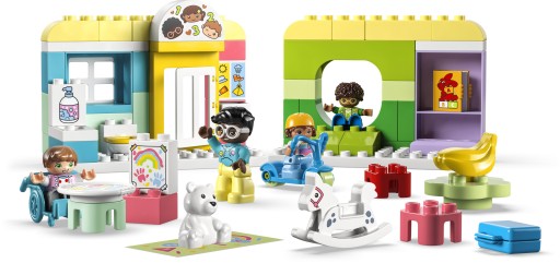 LEGO DUPLO Один день из жизни в детском саду (10992)
