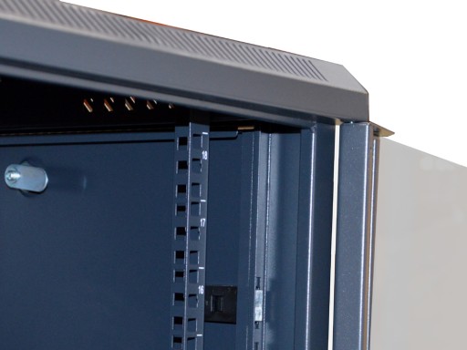 ПОДВЕСНОЙ ШКАФ ZETA 19 ФУТОВ 12U 600X600 RAL9004 СТЕКЛО D