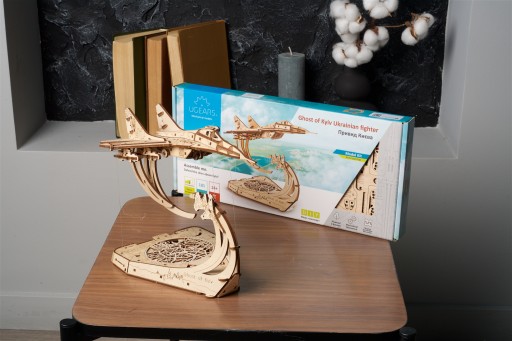 Призрак Киева истребитель механический 3D пазл UGears