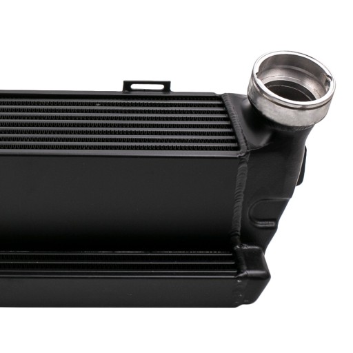 Интеркулер для BMW E90 E91 E92 E93 320D/325D/330D/335D/335I