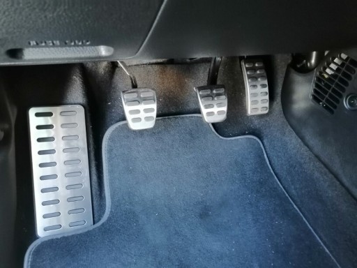 Хромированные накладки на педали Kia Ceed 2006 - 2012 гг.