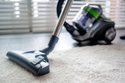 Teesa TSA5015 Vacuum Green безмешковый пылесос, радиус действия 9 м + 3 разные насадки
