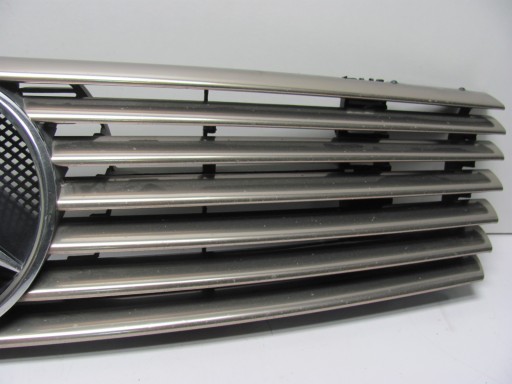 Решетка радиатора Mercedes R129 SL Grill до рестайлинга