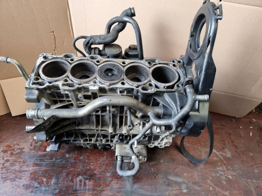 Нижний блок двигателя Volvo V50 C70 S80 V70 XC60 D5244T