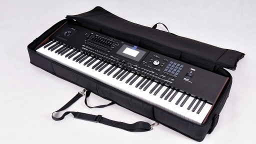 Профессиональный аранжировщик KORG PA5X 88 + чехол и оригинальный коврик