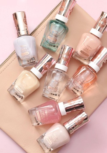 Лак Sally Hansen Color Therapy Sheer Nirvan 230