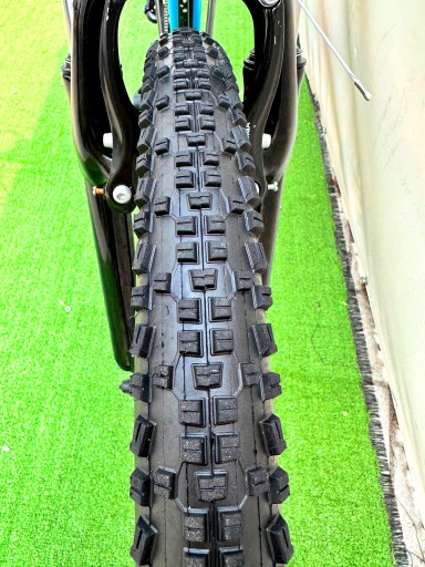 СЕРЬЕЗНЫЕ КОЛЕСА ROCKVILLE РАМА 27,5 16,5 SHIMANO ALU