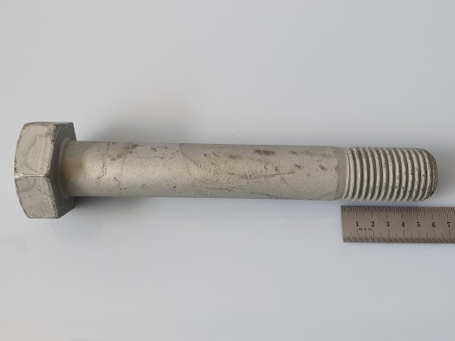 ŚRUBA HV M36 x 235 10.9 Z NAKRĘTKĄ I PODKŁADKAMI