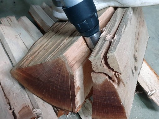 ŚWIDER 32 mm do ŁUPANIA DREWNA STOŻEK WIERTŁO DO WIERTARKI SDS