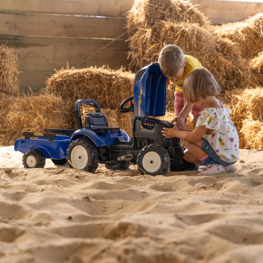 FALK New Holland Педальный трактор большой с открывающимся капотом прицепа со 2-го года обучения