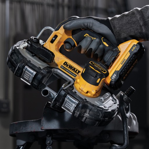 Ленточная пила 18В 2х5Ач DeWALT DCS377P2