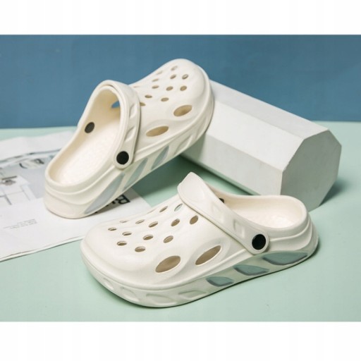 Женские шлепанцы из пенопласта Crocs, удобные и дышащие