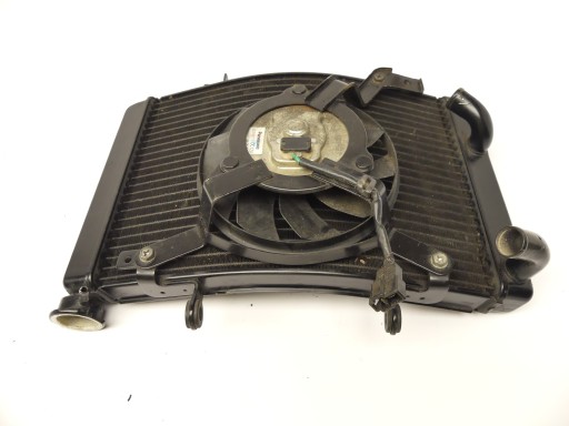 OSŁONA CHŁODNICA WENTYLATOR RADIATOR TRIUMPH STREET TRIPLE 675 R 13+