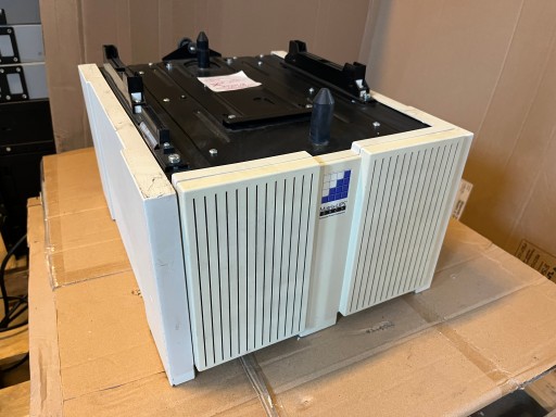 ИБП APC Matrix 5000EU + MX5000PEW 3750 Вт