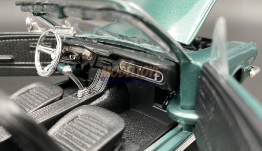 Ford MUSTANG 1/2 1964 кабриолет 1:24 Motormax 73212