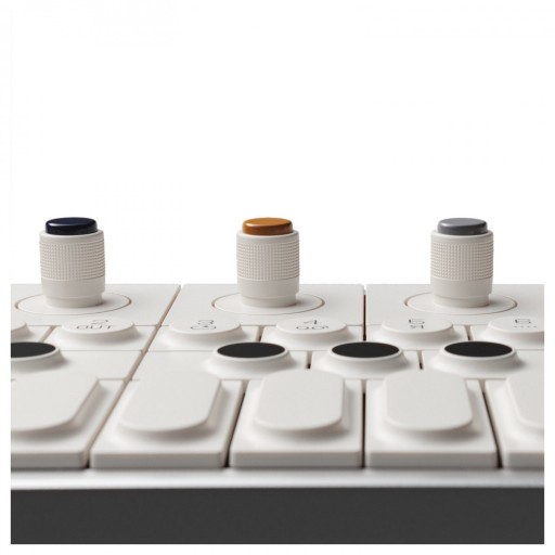 Сэмплер синтезатора Teenage Engineering OP-1 FIELD
