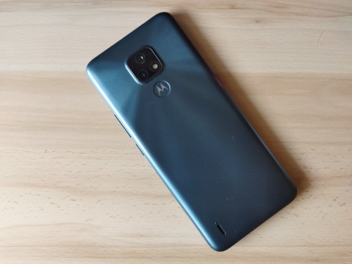 Смартфон DURABLE GLASS Motorola Moto E7 2 ГБ/32 ГБ 4G (LTE) синий