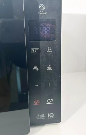 МИКРОВОЛНОВАЯ ПЕЧЬ LG MH653GIB