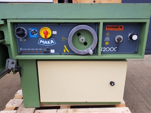 MAKA GRIGGIO T2000 6/24 фрезерный станок с нижним шпинделем и боковой кареткой