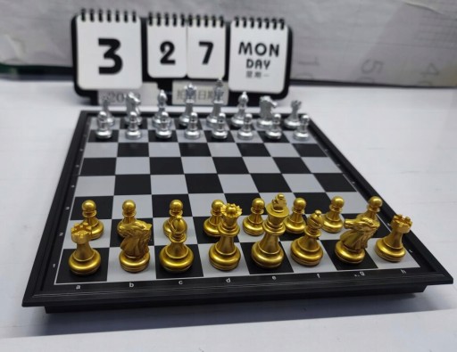 Магнитная игра в шахматы и шашки 2 в 1 для путешествий