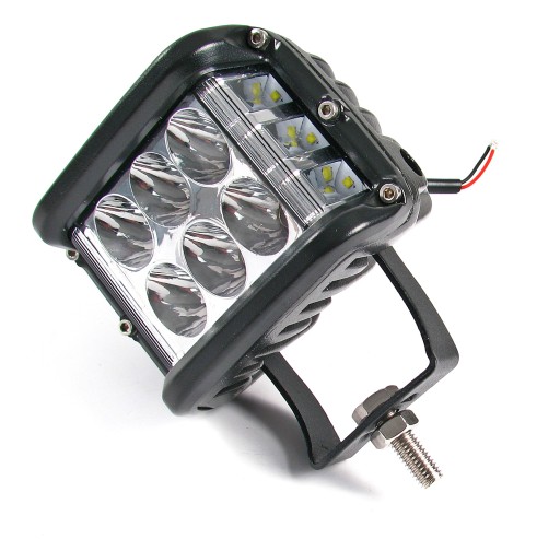 ПАНЕЛЬ РАБОЧИХ ЛАМП 12 LED CREE 45W CUBE ANGLE 180