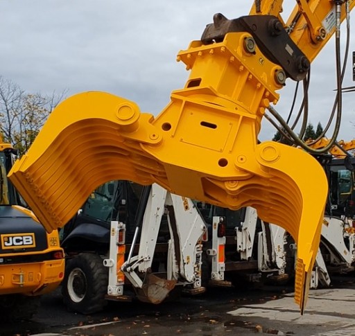 Грейфер для сортировки и демонтажа экскаватора JCB 16-24 т.