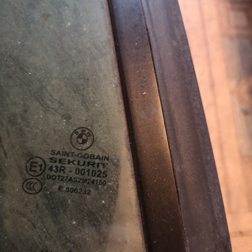 Заднее стекло кабриолет BMW E64