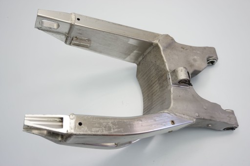 HONDA CBR 929RR SC44 ЗАДНИЙ РЫЧАГ УПРАВЛЕНИЯ