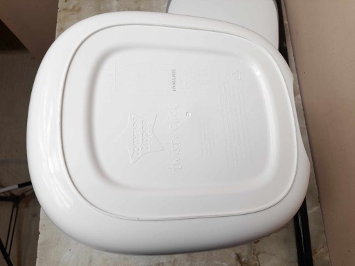 Корзина для подгузников Tommee Tippee Mangiapannolini Twist and Click