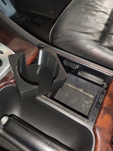 Audi A8 S8 D2 Cupholder Держатель для стакана Cup Holder